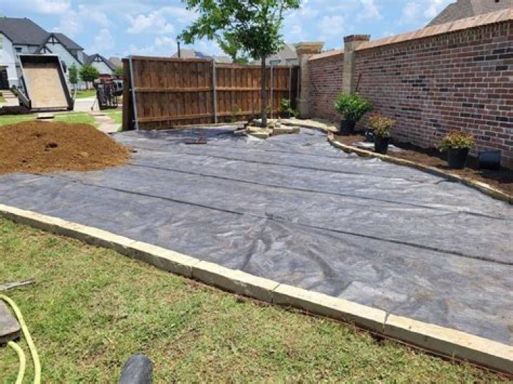 Why you shouldn't use landscape fabric?